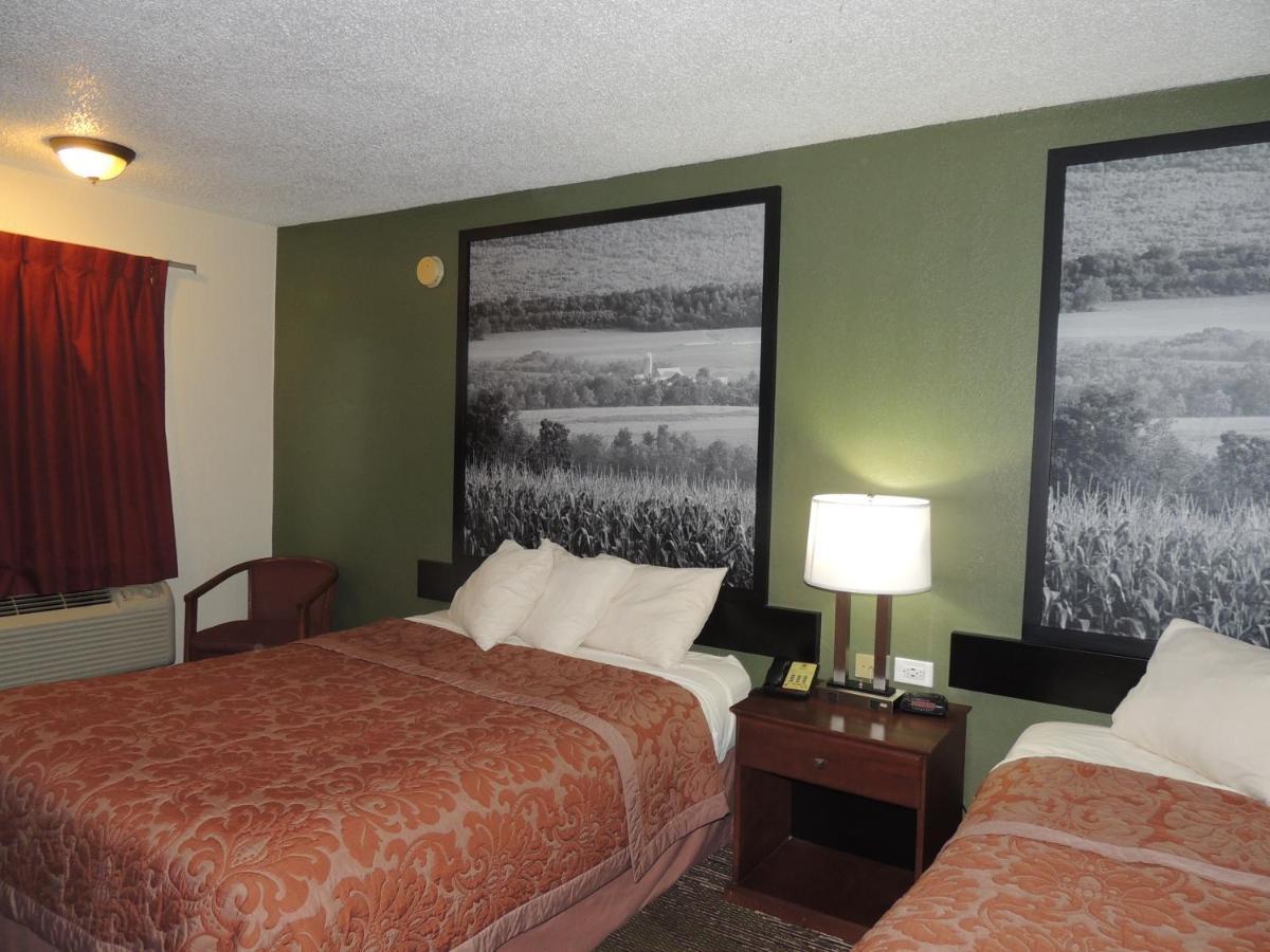 Super 8 By Wyndham Mifflinville Near Bloomsburg Εξωτερικό φωτογραφία