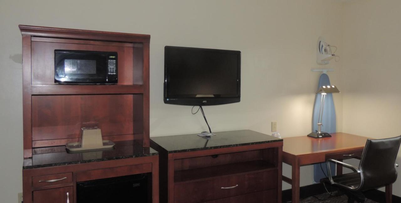 Super 8 By Wyndham Mifflinville Near Bloomsburg Εξωτερικό φωτογραφία