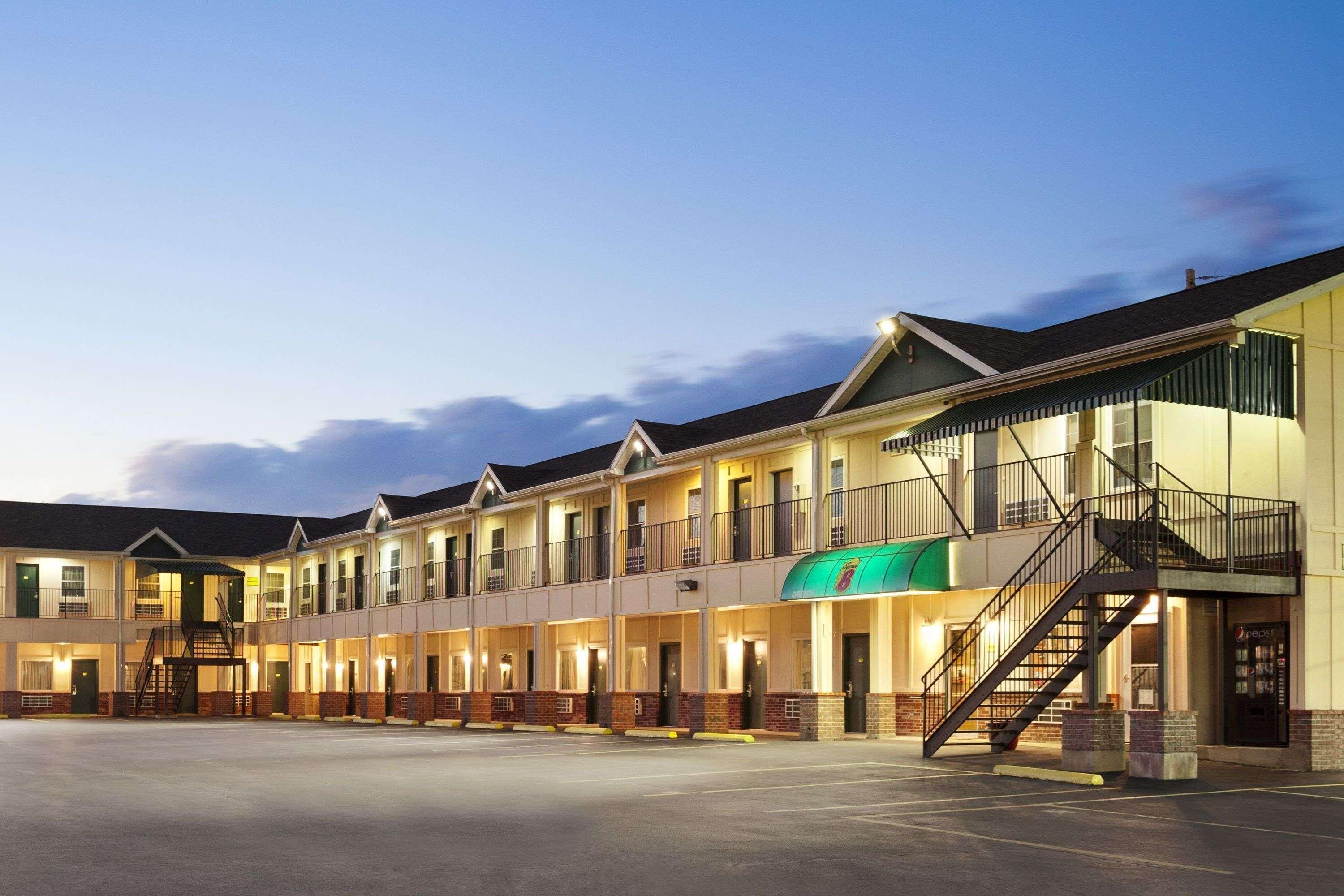 Super 8 By Wyndham Mifflinville Near Bloomsburg Εξωτερικό φωτογραφία